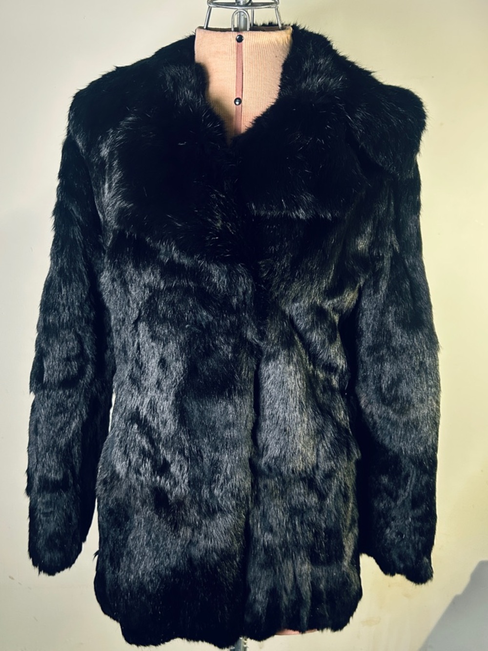 Vintage Genuine Black Rabbit Fur Coat - Size Small - Picture 4 of 10